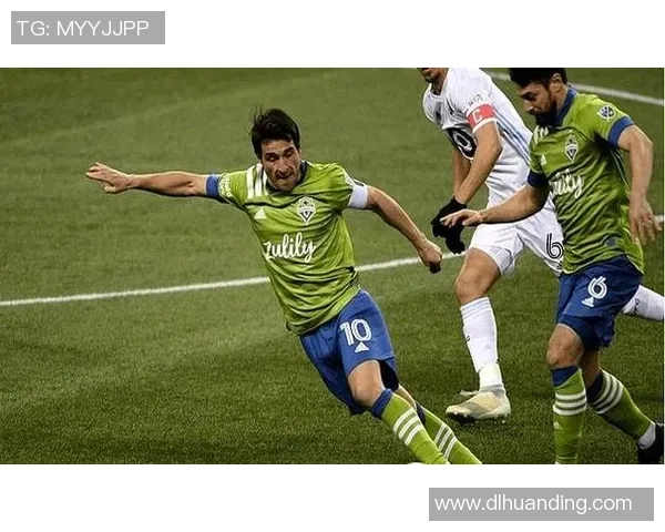 温哥华白帽主场迎战西雅图海湾人争夺关键三分之战