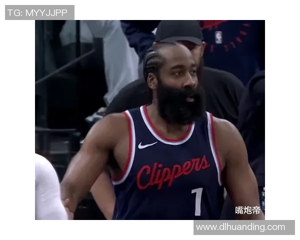 火箭队对阵掘金队哈登单场狂砍50分展现超强实力