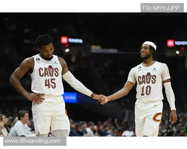 萨斯菲与坦珀利的精彩对决分析及赛前预测展望